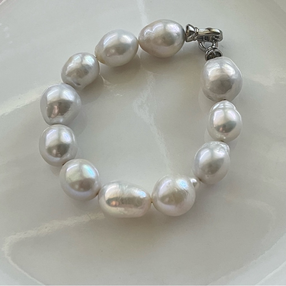 Genuine Large Freshwater Pearl Bracelet
